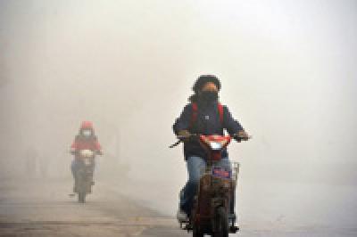 В Пекине из-за смога объявлен «желтый» уровень опасности