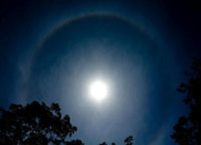 Во Владивостоке увидели гало