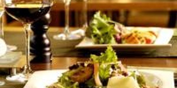 Питаться дома безопасней, чем в ресторанах