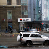Лужи перед похолоданием на улицах Владивостока (ФОТО)