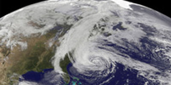 Частота ураганов зависит от чистоты воздуха