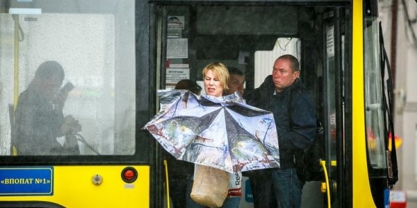 В Приморье ожидаются сильные дожди и сильный, местами ураганный ветер