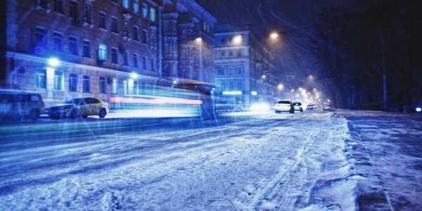 Небольшой, местами умеренный снег и сильный ветер сохранятся в Приморье в ближайшие сутки
