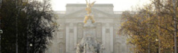 Королева Великобритании живет на самой загрязненной улице Лондона