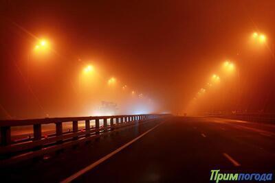 Густой туман с моросью накрыли Владивосток в среду