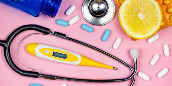 Россиянам рекомендовали не принимать антибиотики для лечения ОРВИ