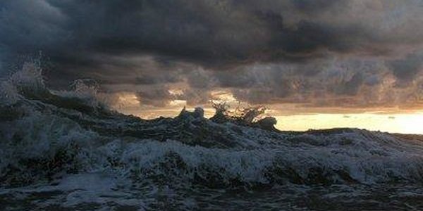 На погоду Японского моря оказывают влияние атмосферные фронты