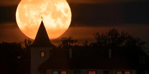 Последнее в этом году Суперлуние можно понаблюдать ночью на 12 августа