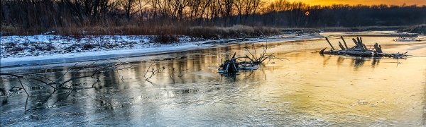 Реки бассейна Амура сковывает лёд