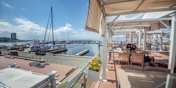 Летние веранды объявлены зоной, свободной от табачного дыма