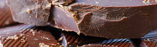 Тёмный шоколад улучшает зрение, показал эксперимент