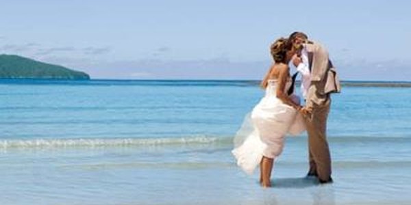 Молодожёны получат 10-дневный оплачиваемый отпуск