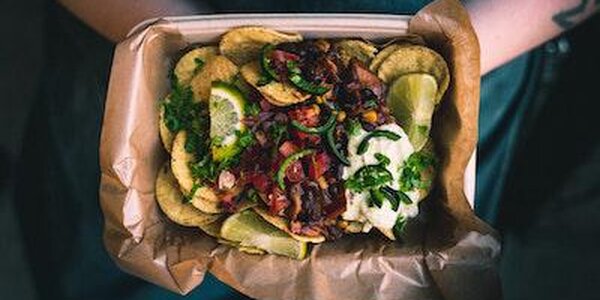 Во Владивостоке стартовал гастрономический фестиваль под открытым небом