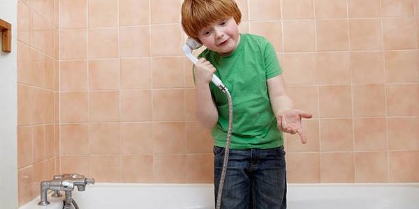 Во Владивостоке без горячей воды остаются порядка 150 домов