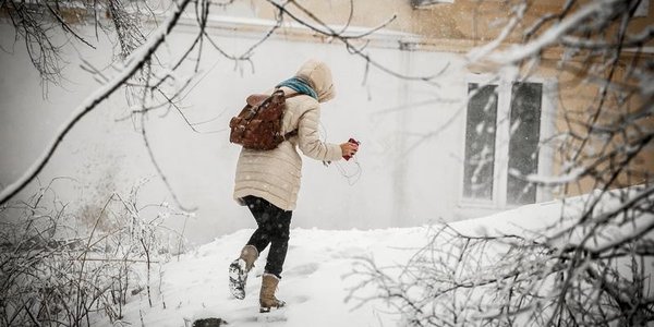 Снег и гололедица ожидают Владивосток в выходные дни