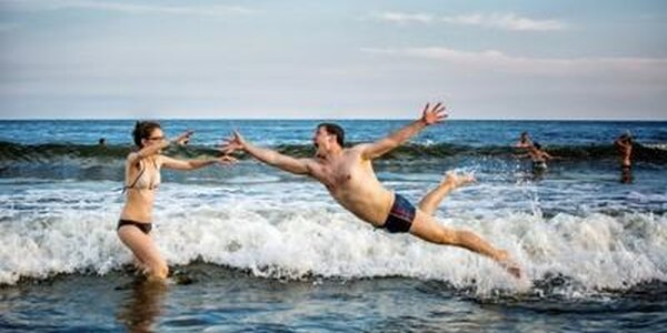 Купальный сезон стартовал в России