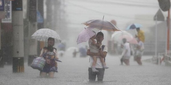 На Японию обрушились аномальные дожди