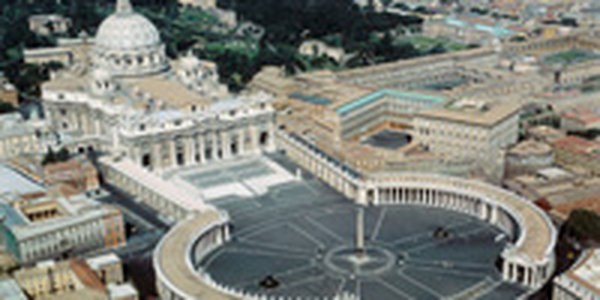 Выборы нового папы римского начнутся 12 марта