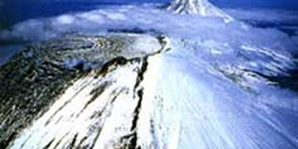 На Камчатке в разгулявшейся стихии пропал автобус с людьми