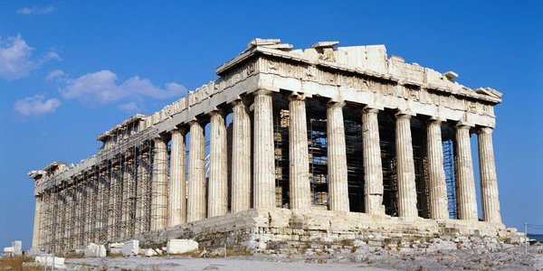 Погода в Греции продолжает удивлять