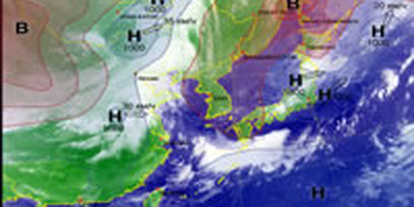 Надвигающийся шторм заканчивает пляжный сезон в Приморье!