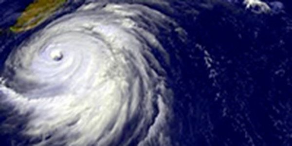 Тайфун Неогури вызвал транспортный хаос в Гонконге