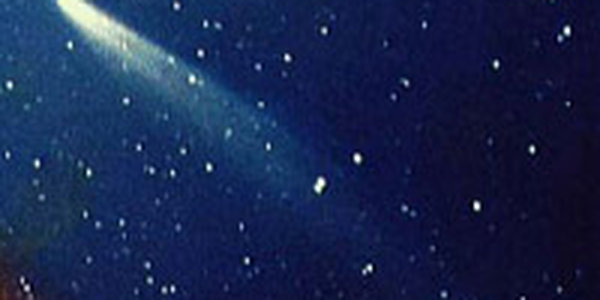 Хвостатая комета пролетит над Владивостоком