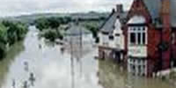 В результате масшатбного наводнения Папуа-Новая Гвинея прячется под водой