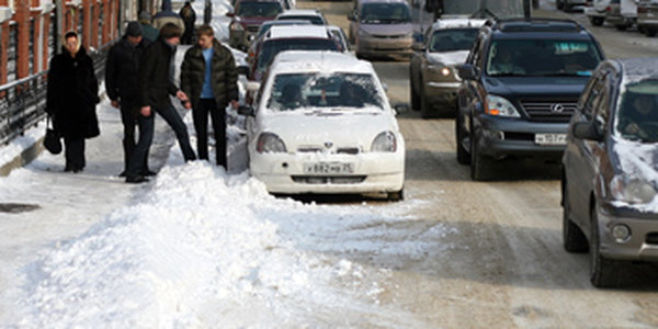Снег снова сделал город белым! 