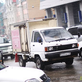 Дождь по-апрельски на улицах Владивостока (ФОТО)  