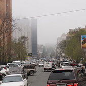 Утренний туман напомнил владивостокцам, что лето еще не наступило (ФОТО)