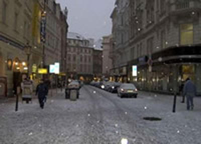 Улицы Италии завалило снегом