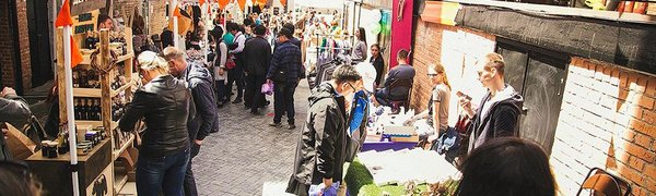 Сезон уличных фестивалей во Владивостоке откроют дневной вечеринкой и литературным шоу