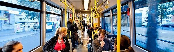 Ездить на общественном транспорте полезно