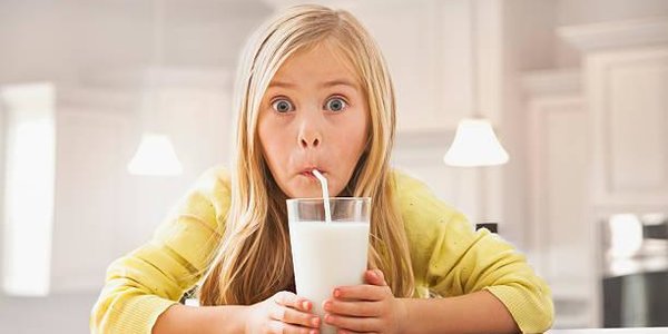 В Ирландии изобрели съедобные стаканчики и трубочки для коктейлей