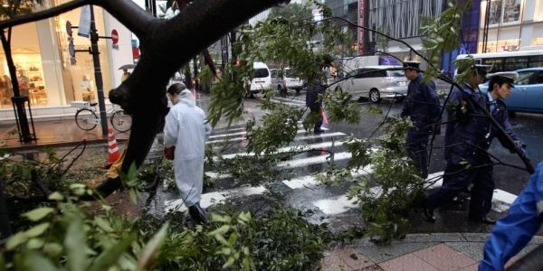 К Японии приближается циклон «Дуджуан»