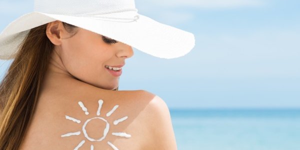Солнце вредит коже даже в темноте