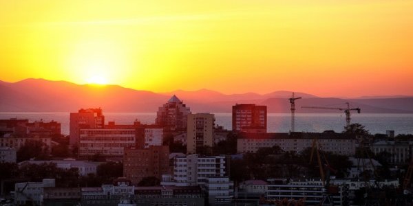 Лето медленно угасает, но все еще продолжается