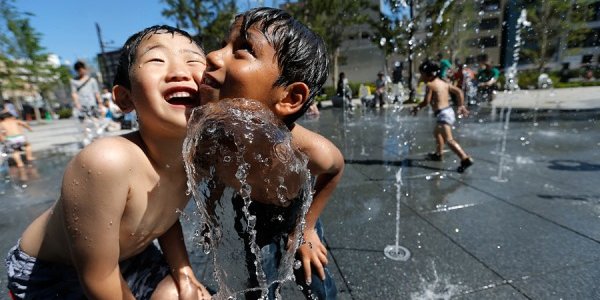 В Японии из-за жары пострадали более 30 тысяч человек