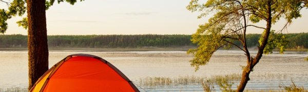 Разлив реки в Приморье держит в плену почти сотню туристов