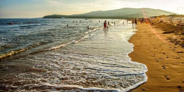 Владивостокская Шамора признана одним из лучших пляжей в России