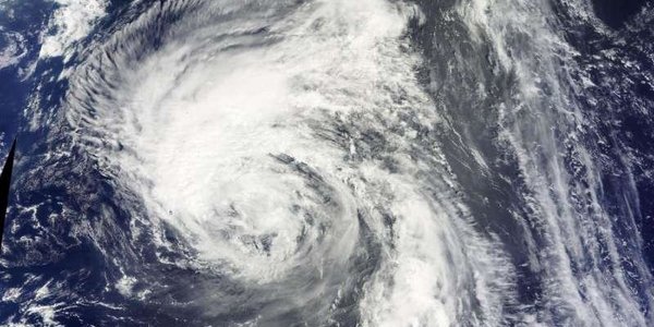 Тропический шторм «Чанту» угрожает Японии