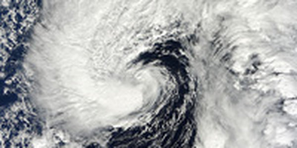 В Атлантике набирает силу субтропический шторм Мелисса