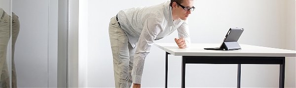 Учёные: Офисные работники должны работать стоя