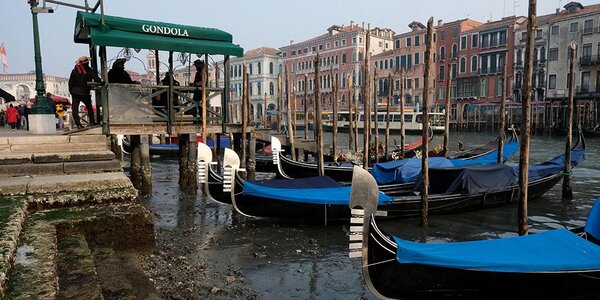 В Венеции из-за отлива почти пересохли каналы