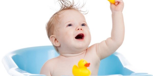 Горячая вода появилась более чем в 600 домах Владивостока