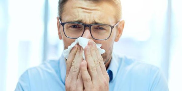 72 % россиян выходят на работу с гриппом и ОРВИ