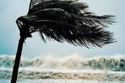 У побережья Мексики сформировался первый в этом году тропический шторм