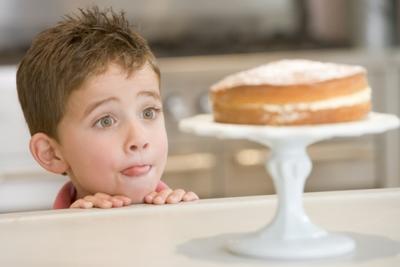 Ученые: сладости «отключают» память у детей и взрослых