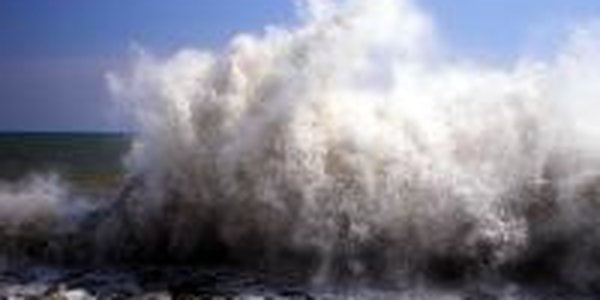 Тайфун «DIANMU» продолжает смещение